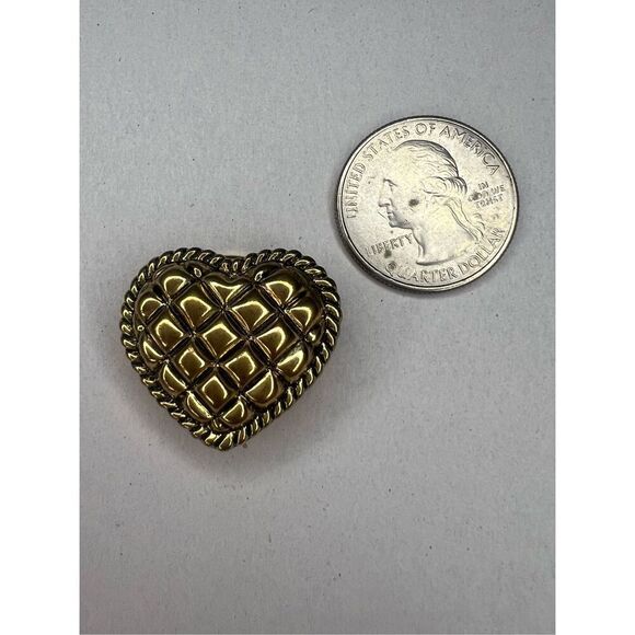 Vintage Heart Clothing Button Covers Set of 2 Gold Tone Embellished Jewelry - Picture 2 of 5